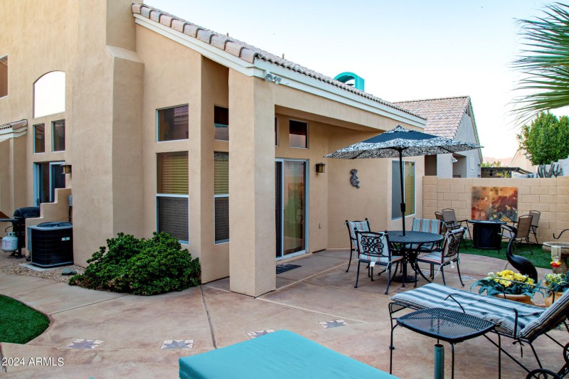 1136 East Hiddenview Dr-22