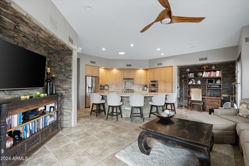 13-10397 E Loving Tree (13 of 31)