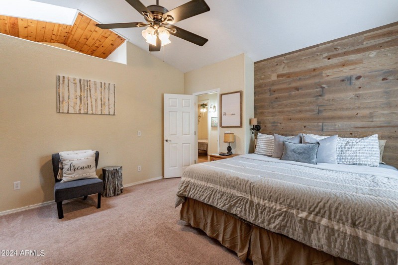 33-web-or-mls-Holly-HD-25