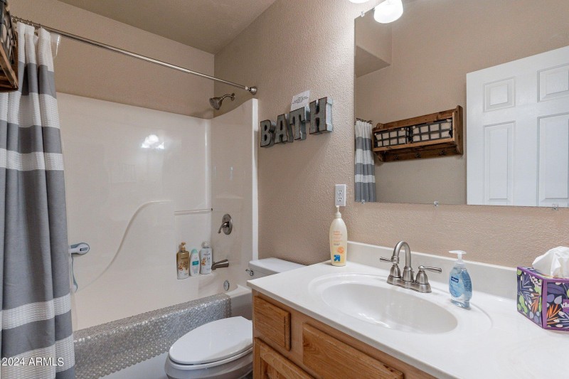 41-web-or-mls-Holly-HD-33