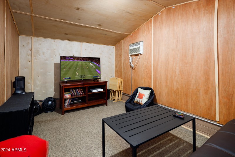 New Smart TV + Xbox 1