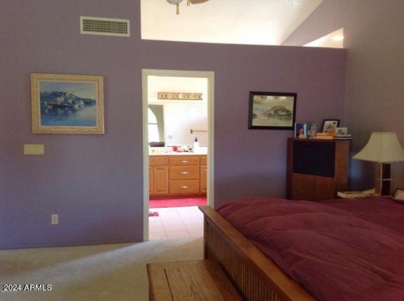 M Bedroom