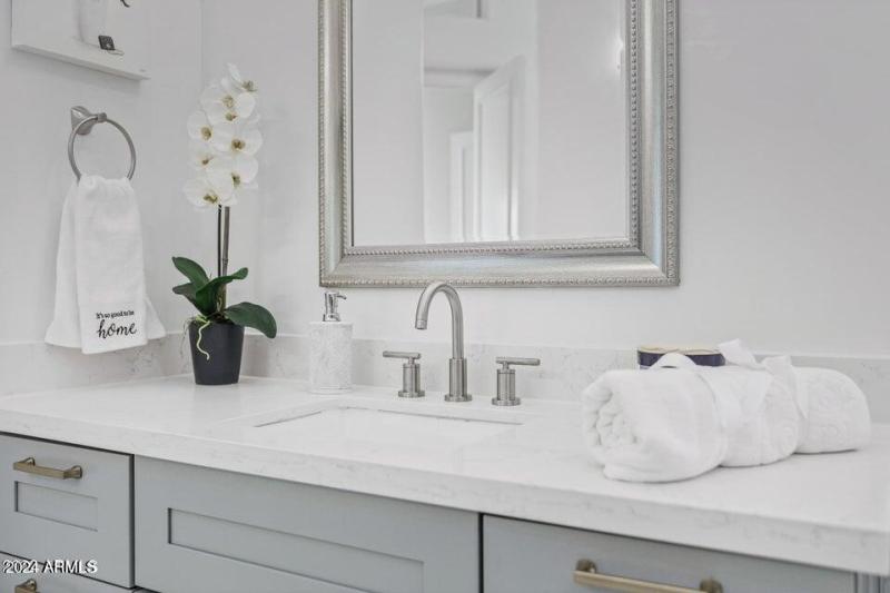 20221222201103436365000000-o