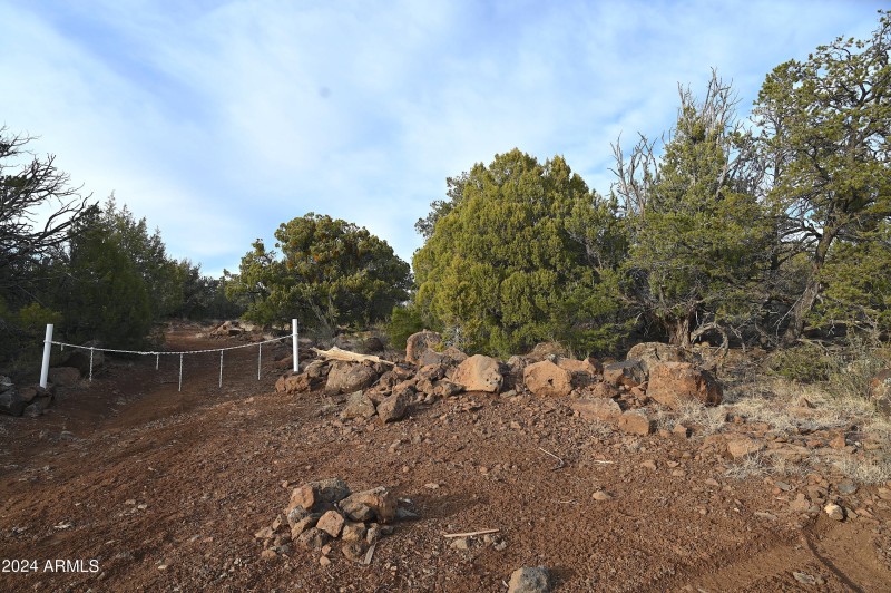 Cul-de-sac private road through property