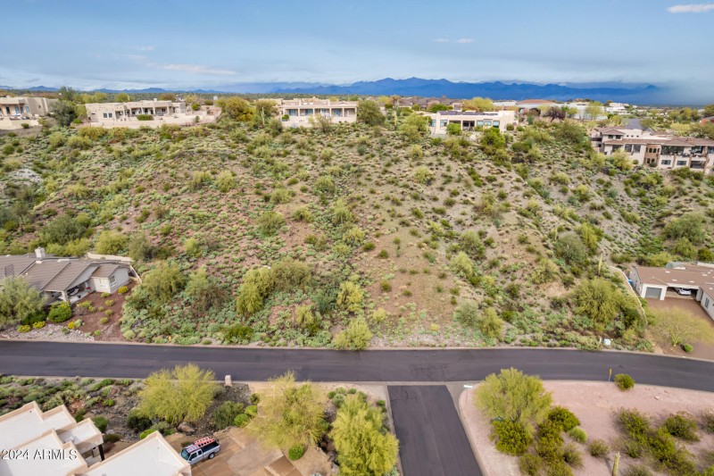 0005-05 - Norte Vista Drone