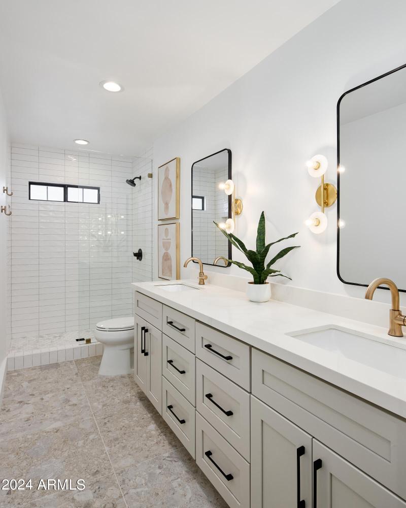 PropertyImageCo_5402EMarilynRd_WEB_5