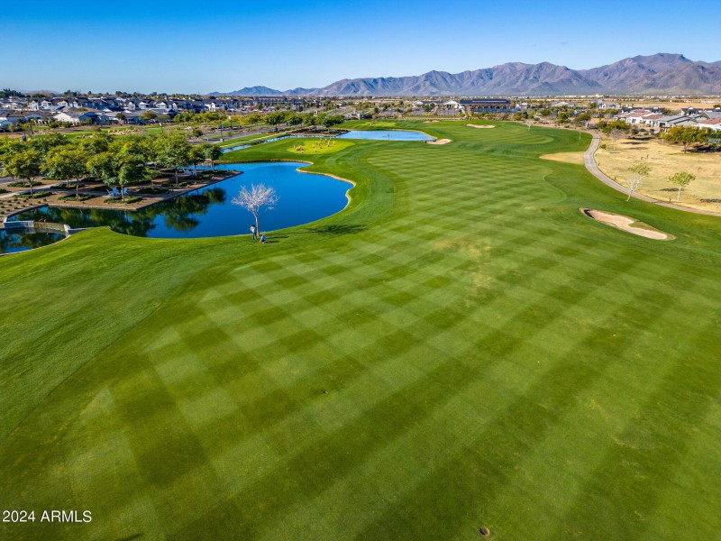 Sterling Grove Golf