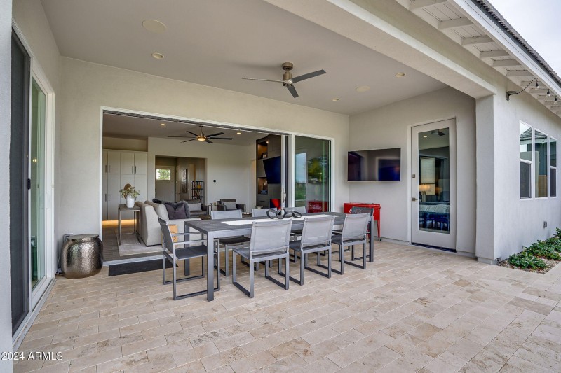 Outdoor Living!