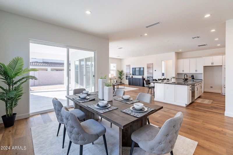 Piperton Dining 3