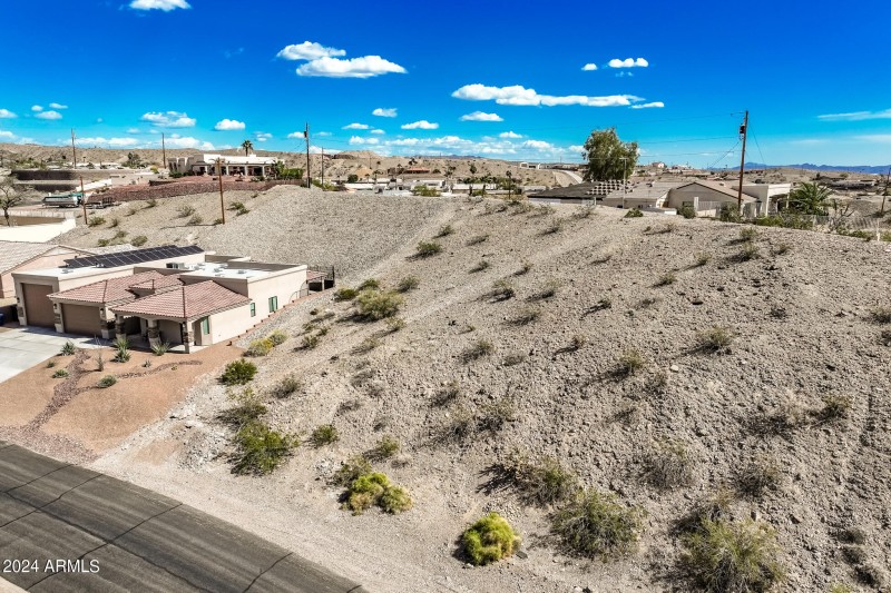 4136CarlsbadDrLotDrone_06