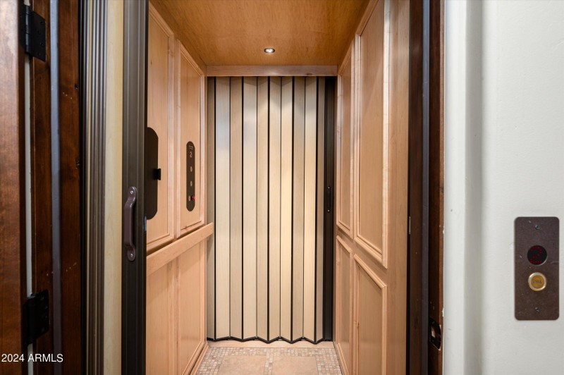 elevator