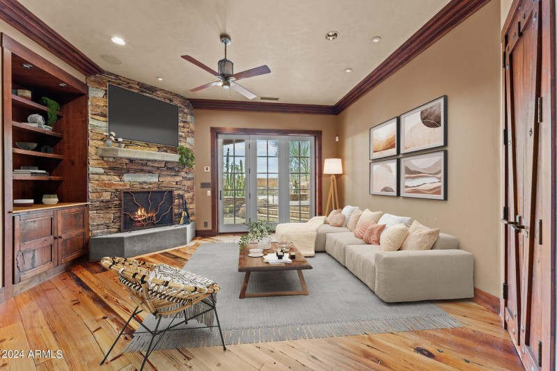 Family Room off of Kitchen