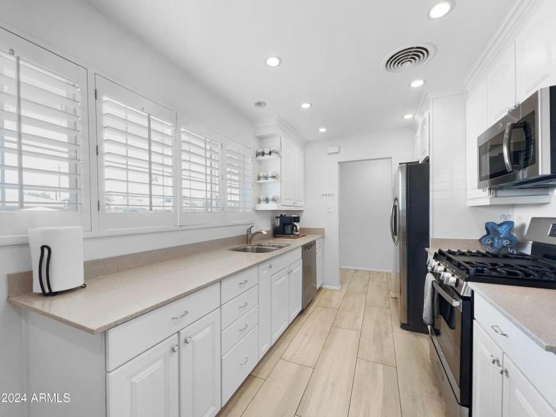 8c41e1b1-4396-4e06-96cd-1a1301668ecd