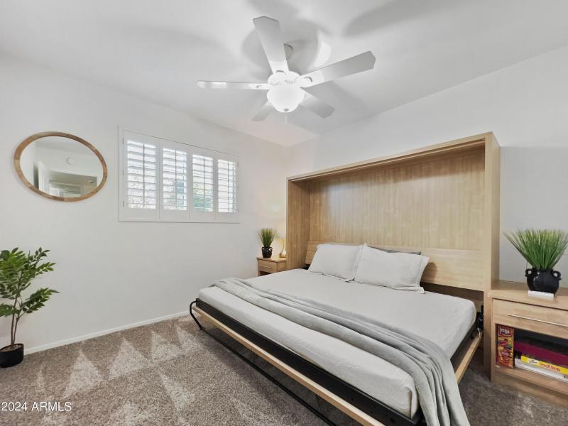 efc02668-c087-4bb2-83f6-a9d8c1262d84