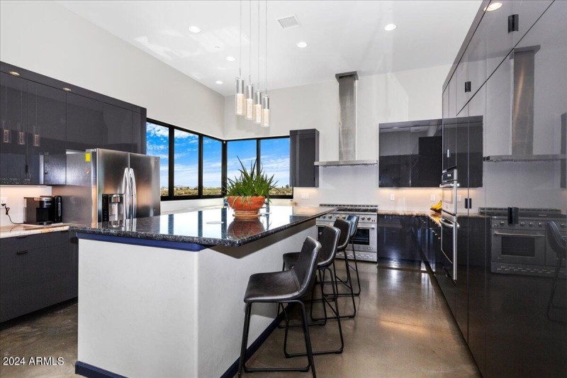 13-Kitchen