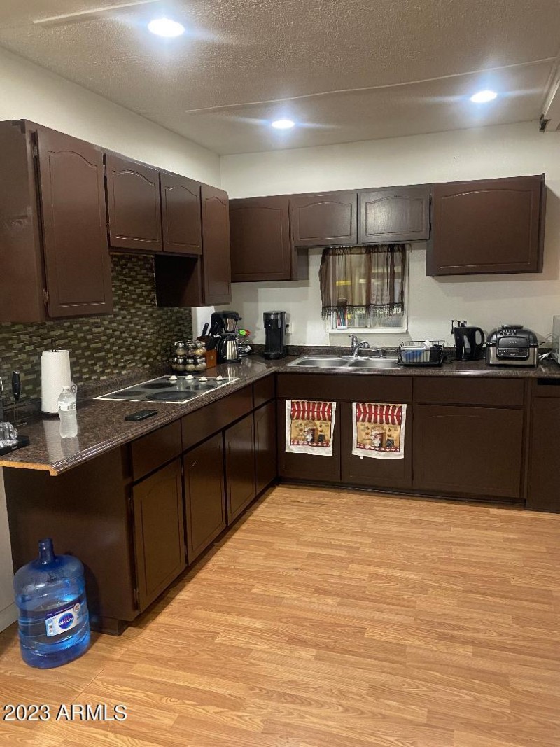Clanton Kitchen #2