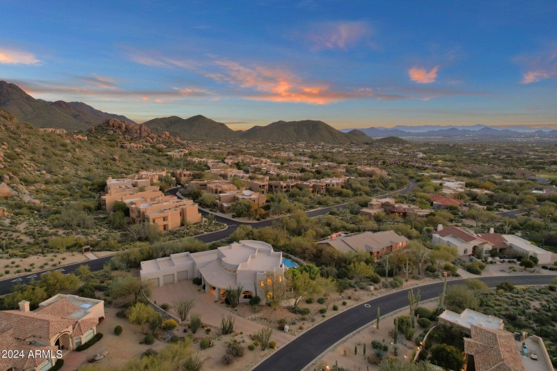 93-web-or-mls-10751-e-candlewood-dr