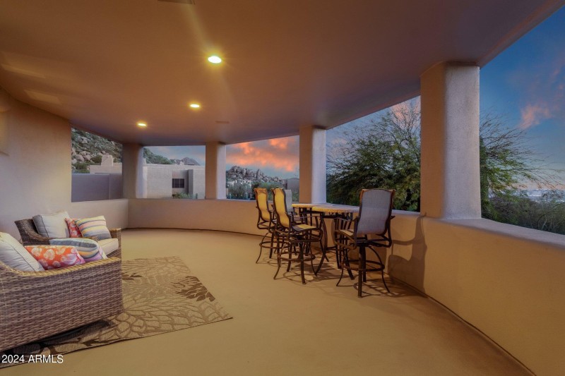 70-web-or-mls-10751-e-candlewood-dr