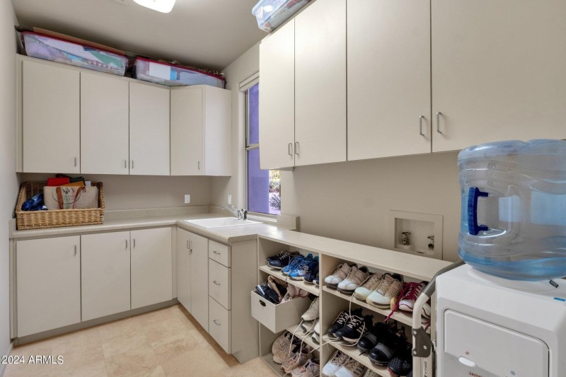 56-web-or-mls-10751-e-candlewood-dr