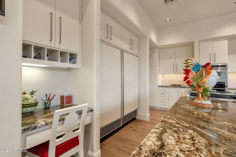 27-web-or-mls-10751-e-candlewood-dr