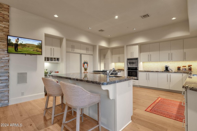 23-web-or-mls-10751-e-candlewood-dr