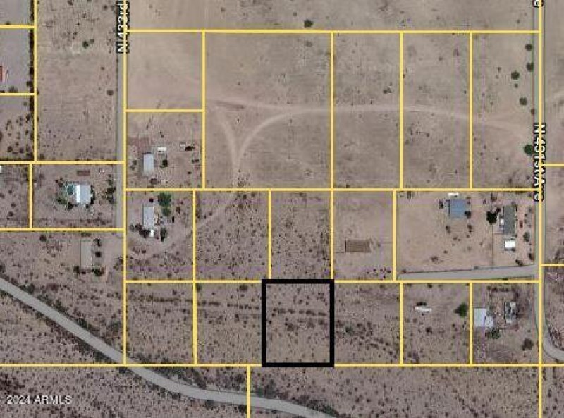 Aerial1-Sharp Contrast Lines