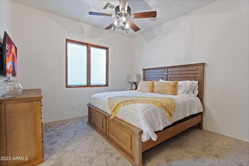 5529 W Pinnacle Hill Dr (small)-6