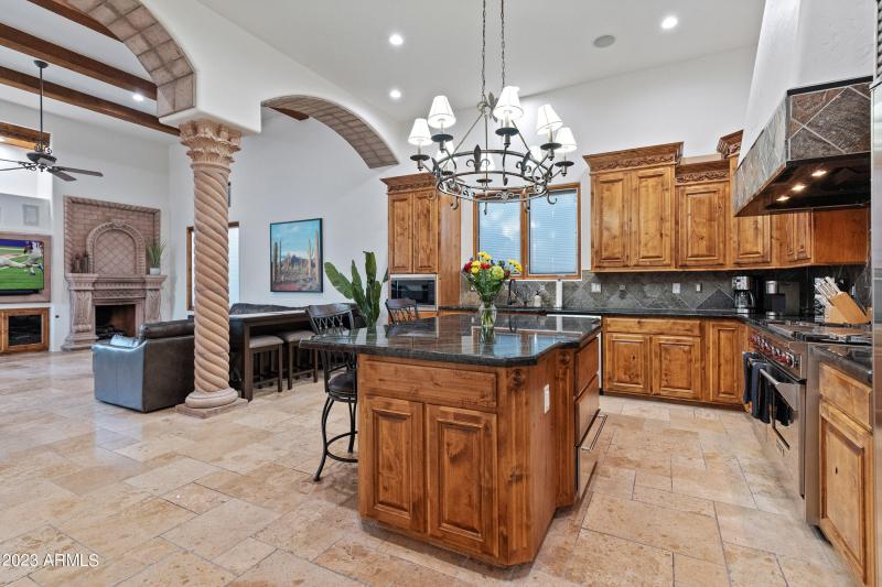 5529 W Pinnacle Hill Dr (small)-16