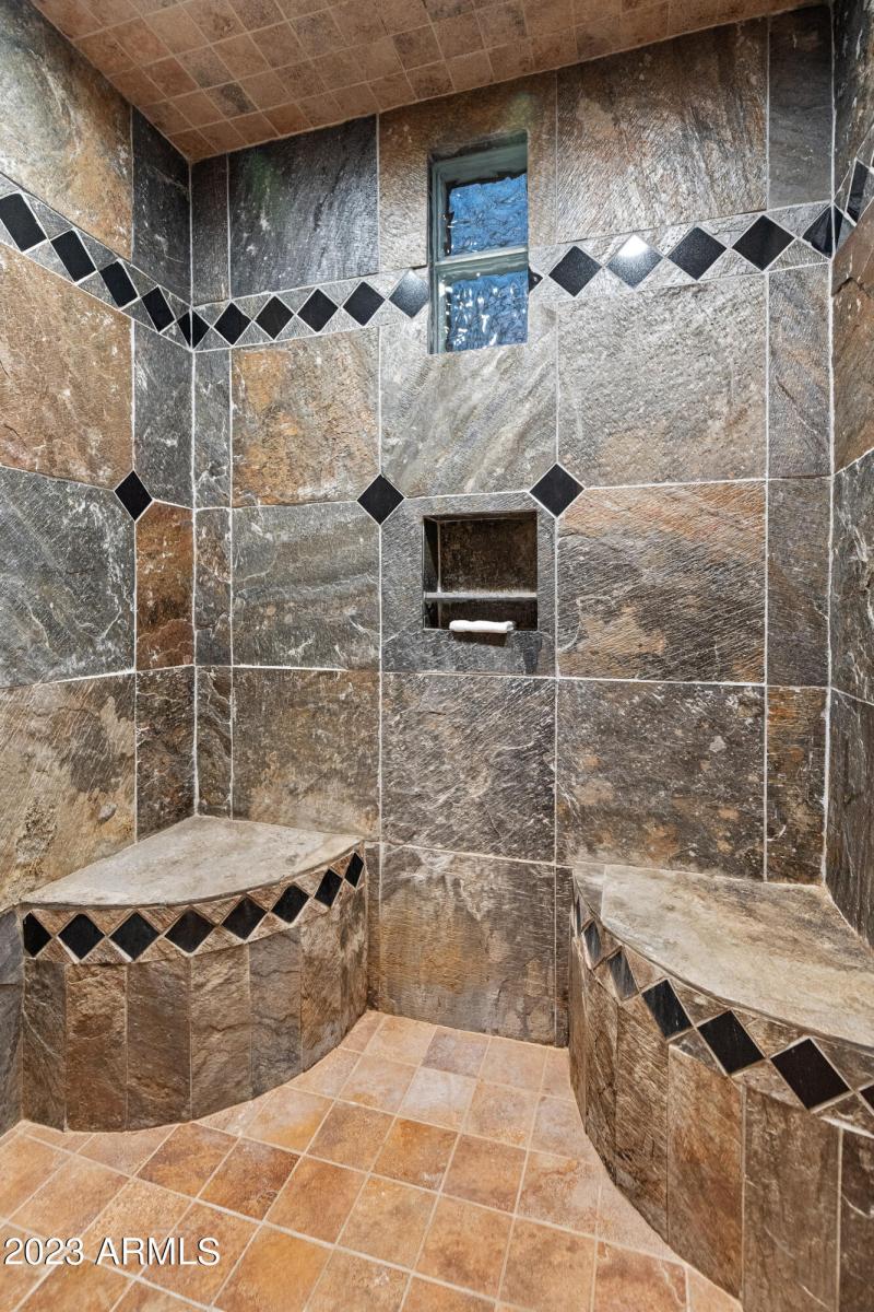 5529 W Pinnacle Hill Dr (small)-42