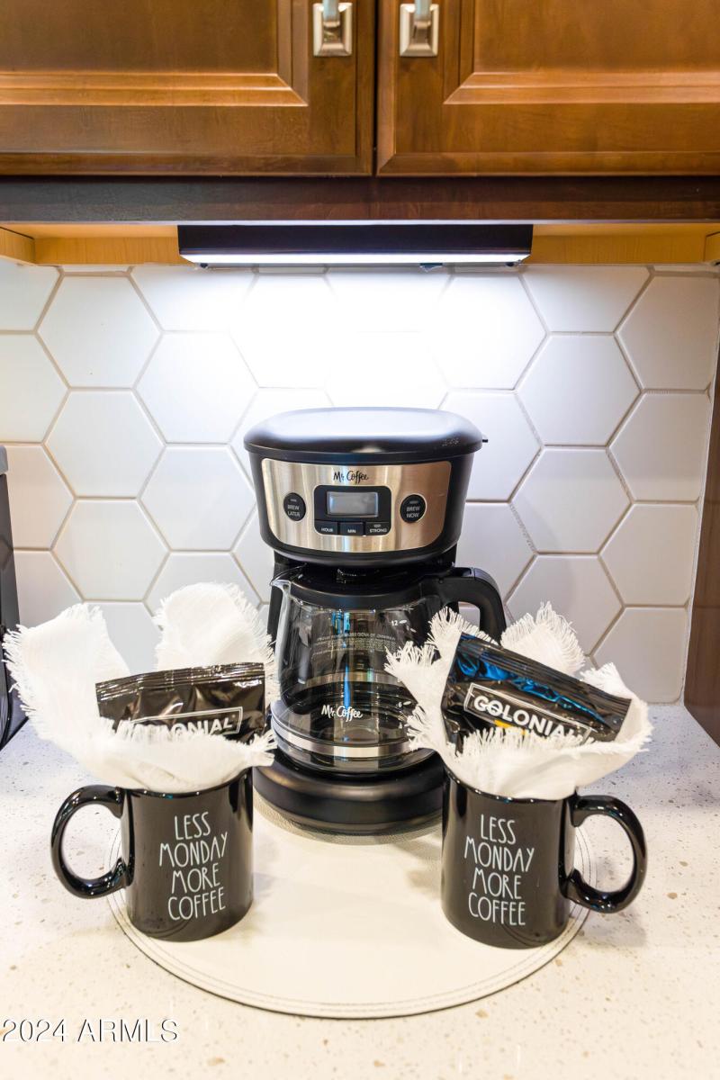 F21A2809-Enhanced-NR