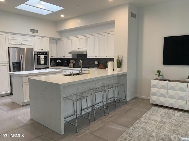 REMODELED KITCHEN W BREAKFAST BAR
