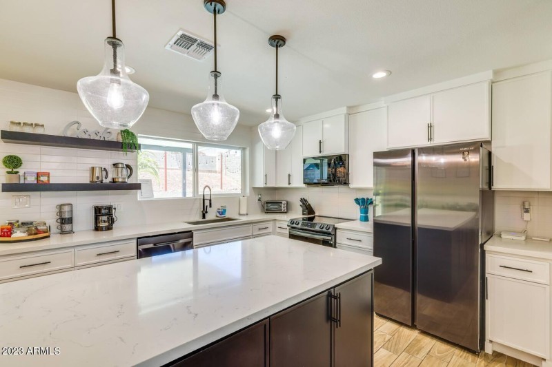 Kitchen 2