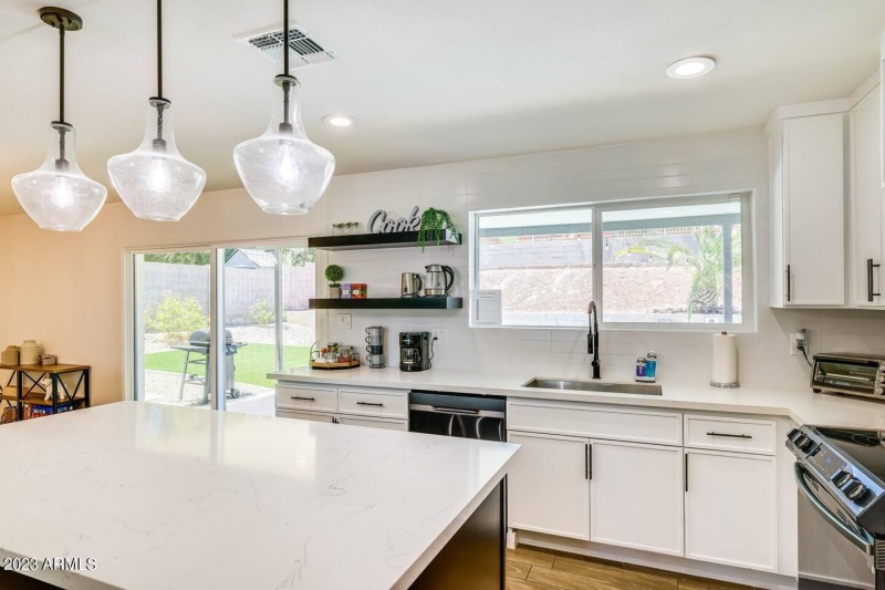 Kitchen 3