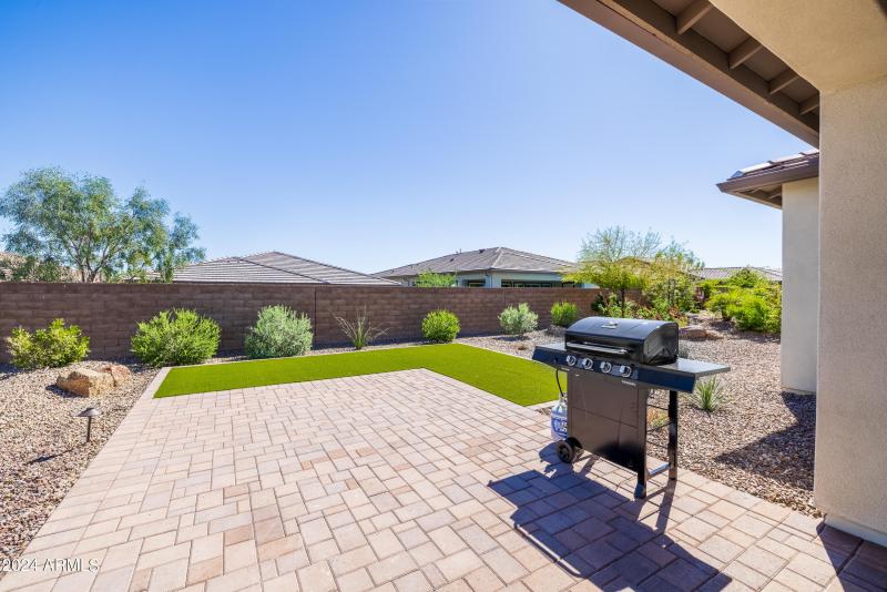 Large Backyard with Barbeque