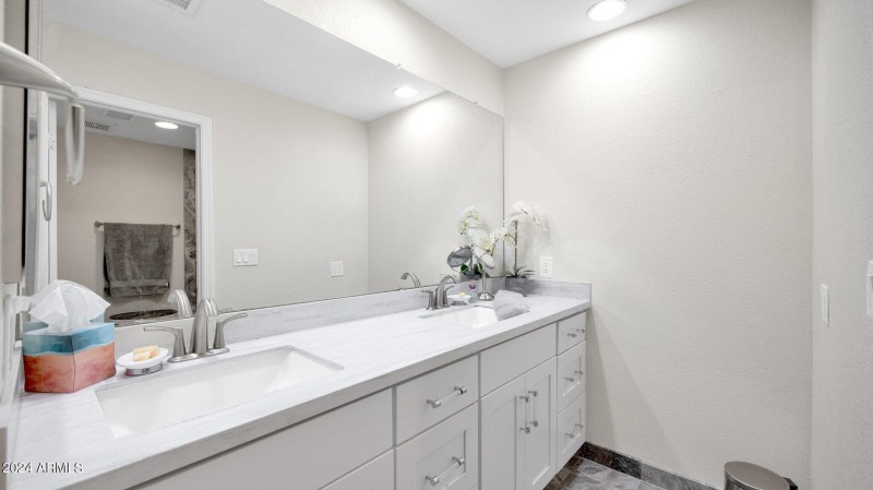 18-web-or-mls-P1039769