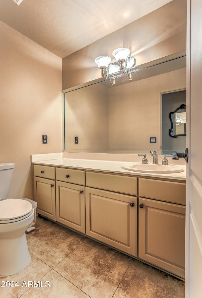 Powder room
