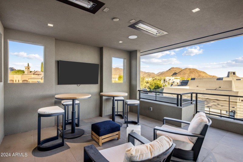 2nd Floor Balcony Seating
