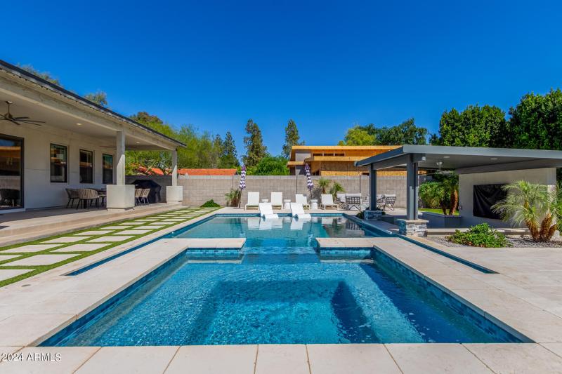 Private Backyard Spa