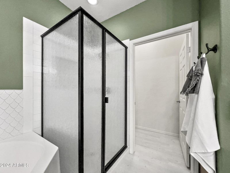 300ecb2b-9378-4c2c-bf6e-9afce61f09e4-2