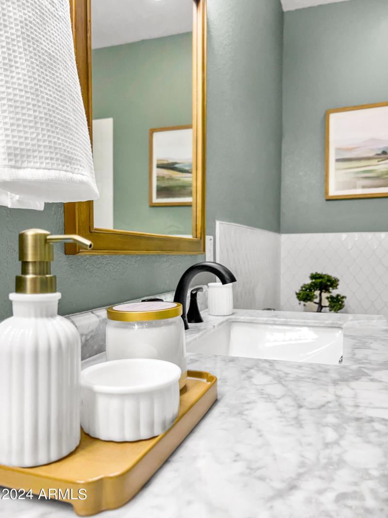 c01460c3-d384-452d-989c-1bf81d06c292-2