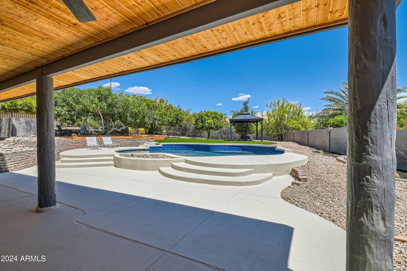 17418 E La Pasada Backyard