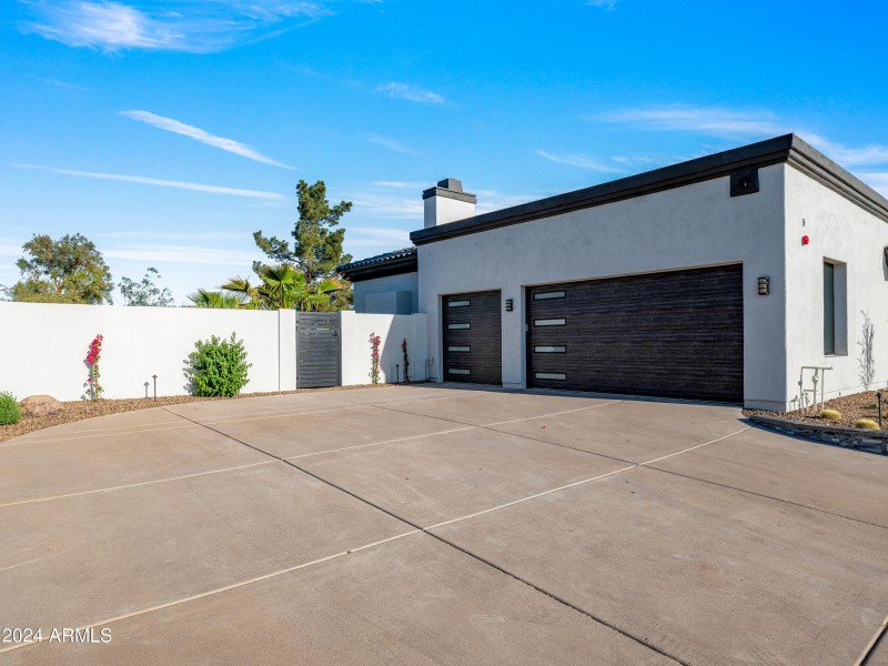 New garage Doors