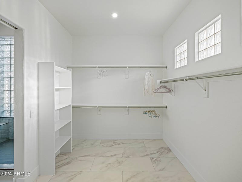 Walk-in Closet