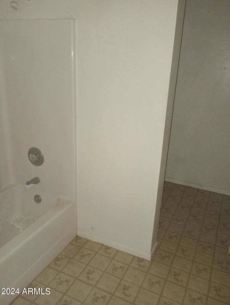 image000003b