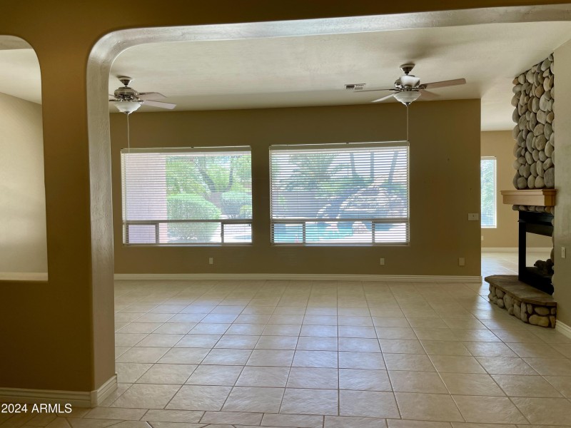 Entry, living & Dining room