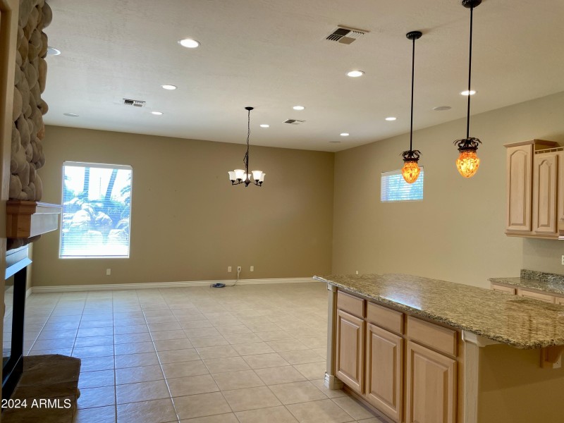 Multi use area off the kitchen