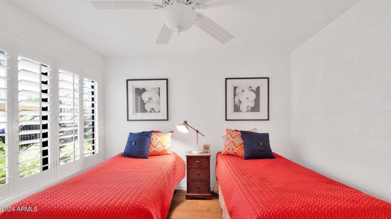 12-web-or-mls-P1053581