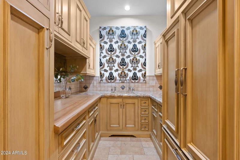 pantry 2