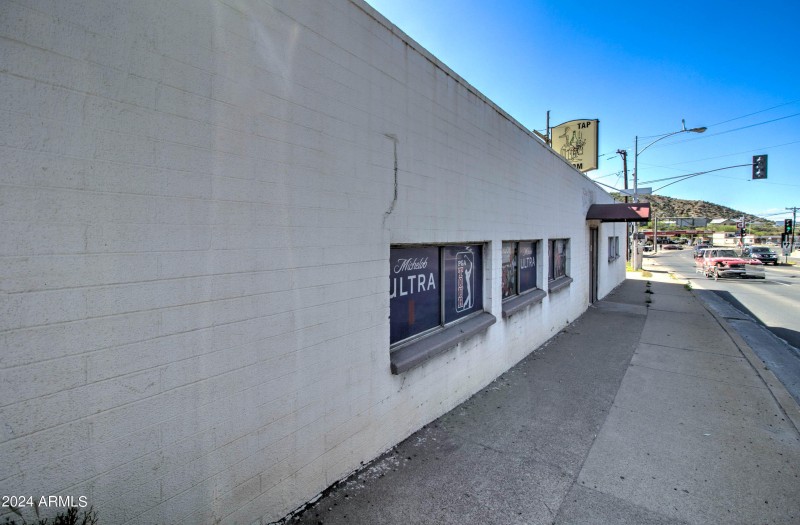 850 W Ash St-5