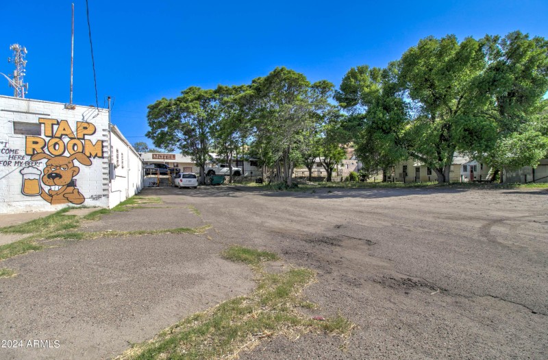 850 W Ash St-6